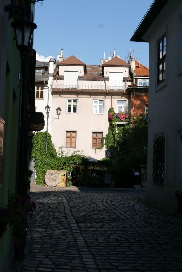 Sunflower Apartment Cracovie Extérieur photo